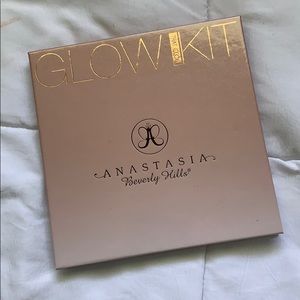 ABH GLOW KIT // THAT GLOW